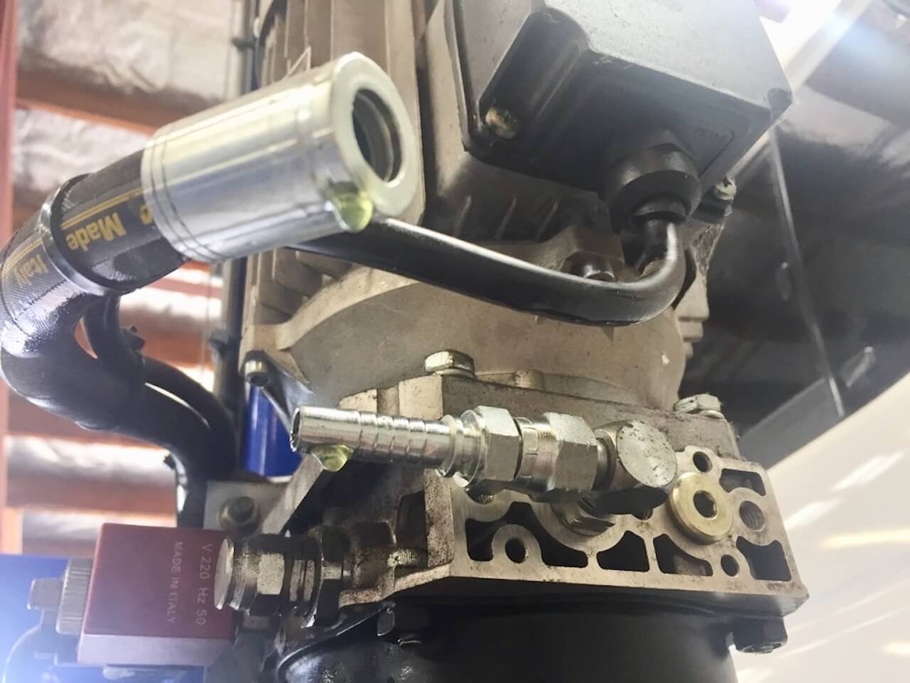 Hydraulic hose burst