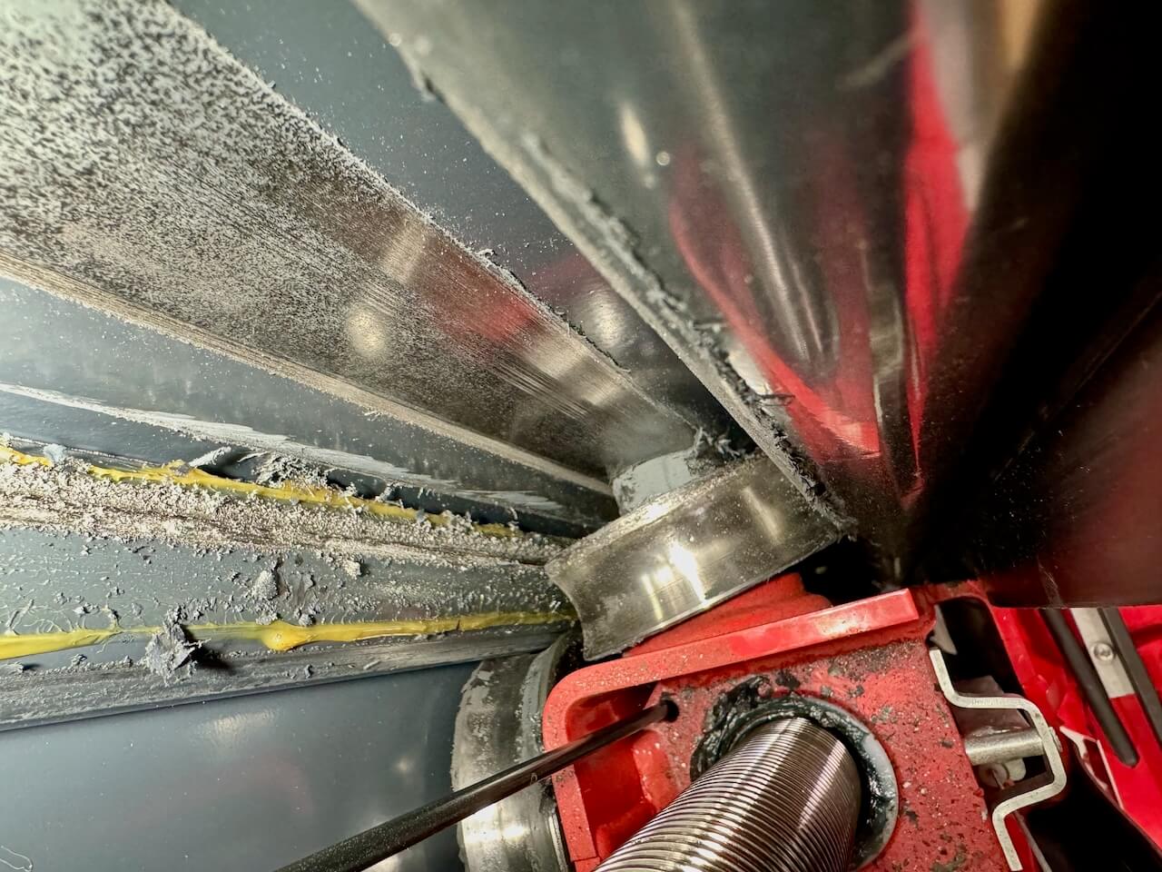 Abused two post hoist carriage failure